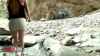 Жаждущие секса женщины, которые ждут своей очереди трахаться