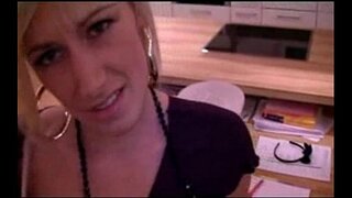 BitchNr1 آخر میں ایک blackdress